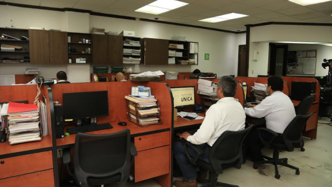 “Un día sin Mujeres” deja oficinas gubernamentales semi vacías