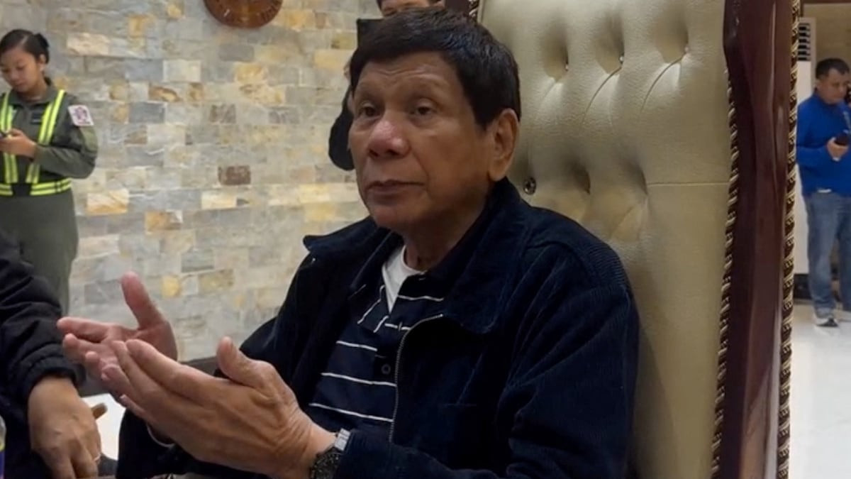 Arrestan al expresidente de Filipinas por crímenes contra la humanidad