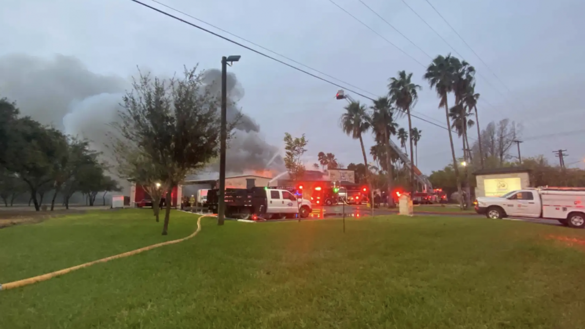 Se registra incendio en pizzería en Harlingen
