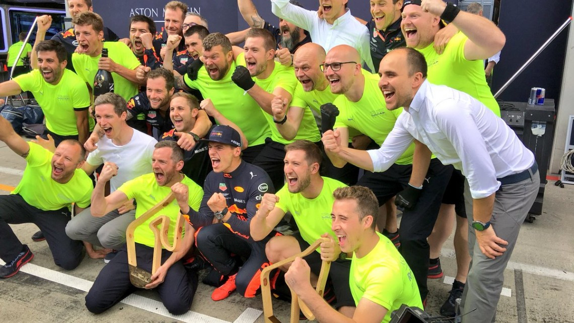 Verstappen se lleva el primer lugar en el GP de Austria