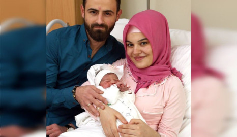 Bebé en Austria desata ola de odio xenófobo