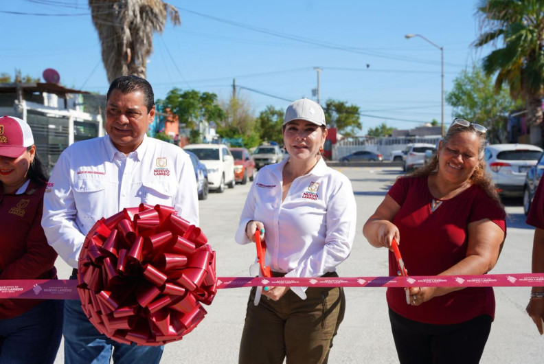 Alcaldesa Carmen Lilia Canturosas entrega tres calles rehabilitadas con concreto hidráulico en colonia Nueva Victoria 