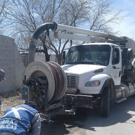 Desazolva Obras Públicas red de drenaje sanitario 