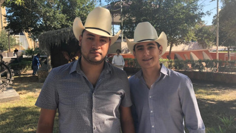 Buscan ayudar al son del acordeón