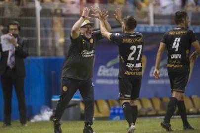 Maradona inicia bien su aventura con Dorados al vencer a Tapachula