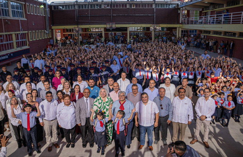 Reconoce Alcalde Dr. Rubén Sauceda apoyo del Gobernador AVA a la educación, en inicio de ciclo escolar 2024-2025