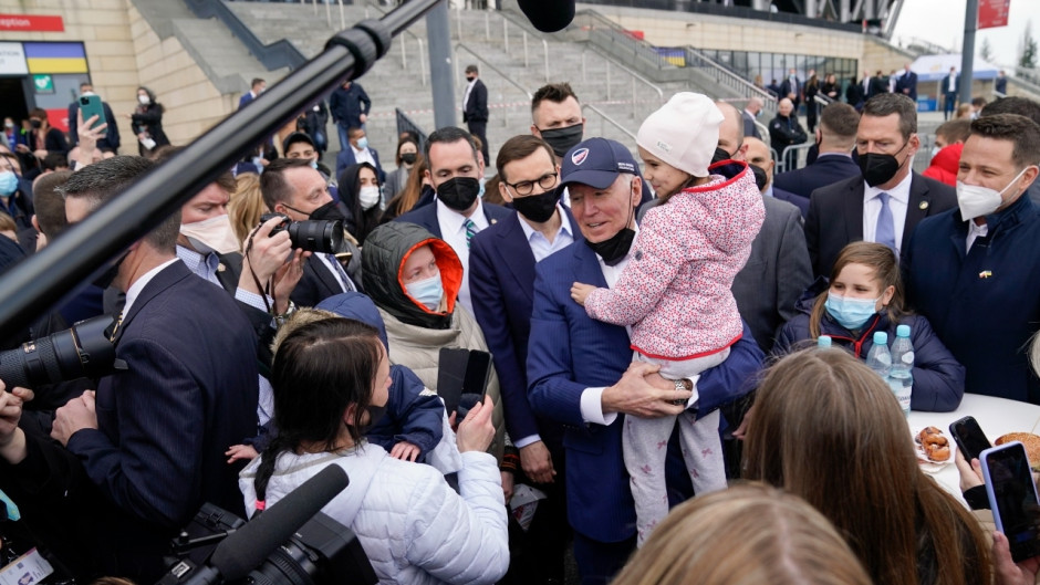 Biden llama a Putin "carnicero" tras su encuentro con refugiados ucranianos