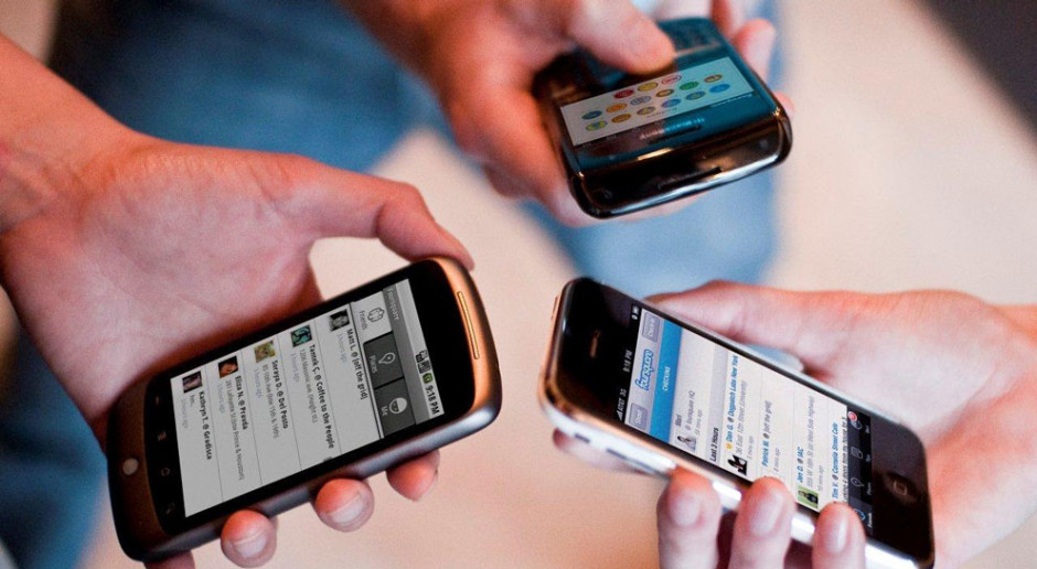 Crece 9 millones, población internauta en México