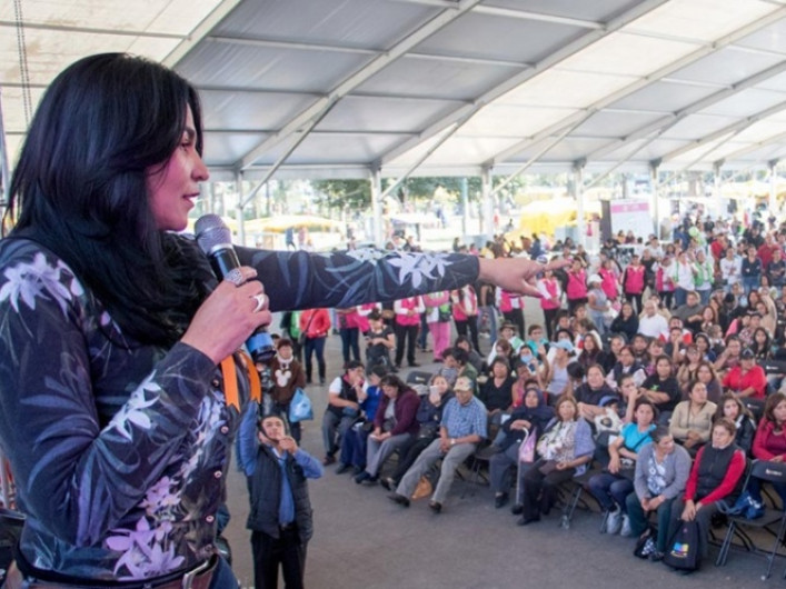 “Coj… rico” invita delegada a jóvenes