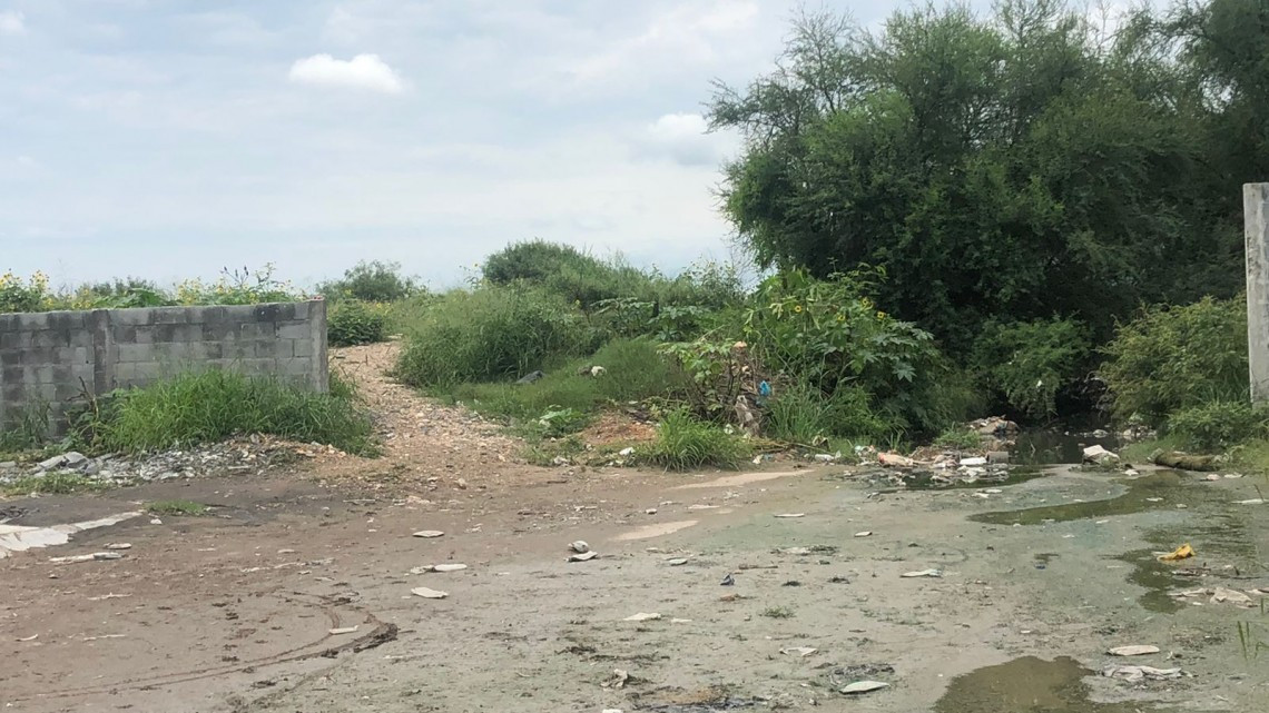 Vecinos de Puerta Sur demandan agua y alcantarillado