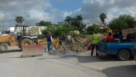Comapa realiza labores en colonia Granjas