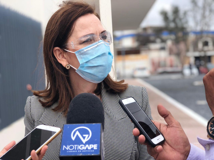 Pese a falta de vacunas, hospitales privados siguen atendiendo pacientes covid 