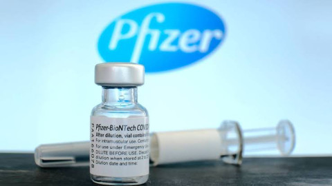 Pfizer modificará su dosis anticovid para mejor protección ante Ómicron