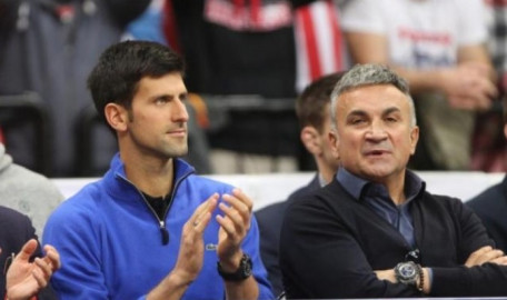 Padre de Djokovic culpa a Dimitrov del brote de COVID-19 en torneo  "Adria Tour"