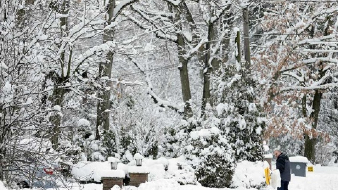 Tormenta invernal deja afectaciones en noreste de EU