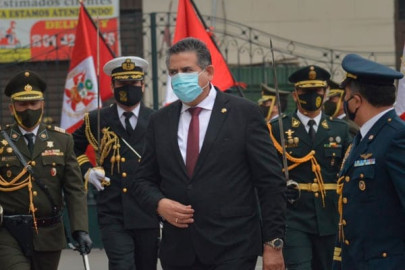 Manuel Merino asumirá como presidente de Perú