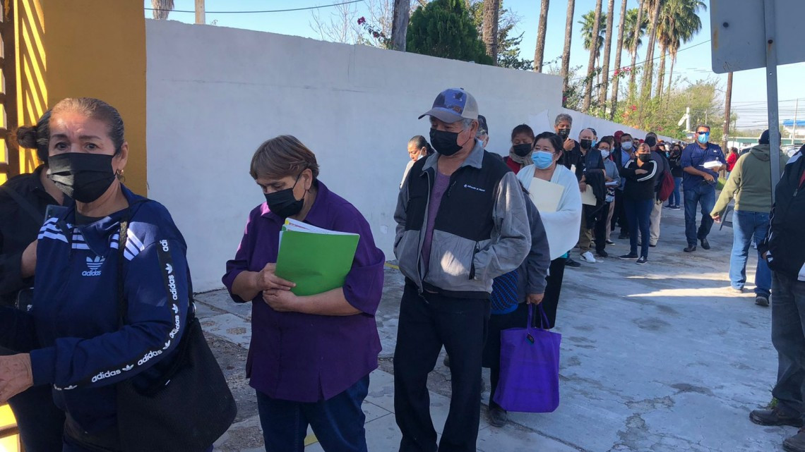 Desorganizada vacunación anticovid en Reynosa