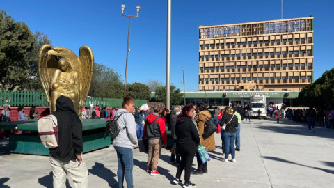 Denuncia saturación para sacar cita médica en el IMSS