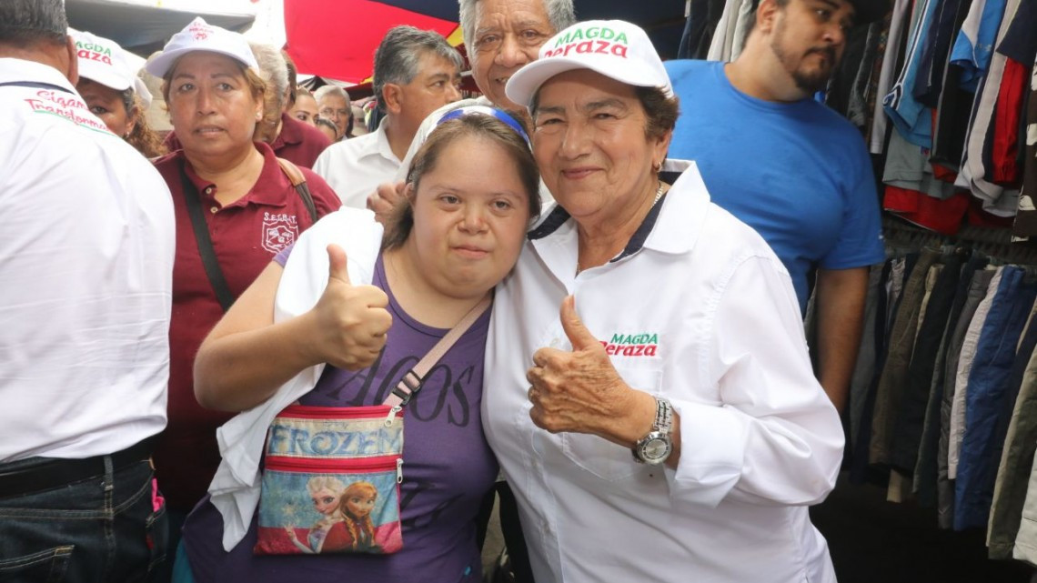 Refrenda Magda Peraza apoyo a comerciantes sobre ruedas 