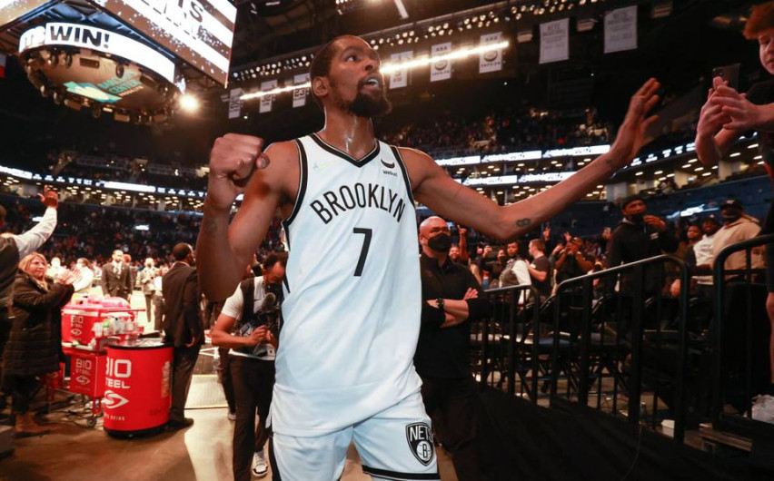 Contundente Kevin Durant en victoria ante los Jazz