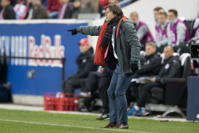 Matías Almeyda suspendido dos partidos por comportamiento antideportivo