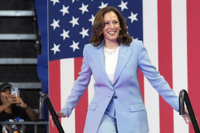 Kamala Harris se convierte oficialmente en nominada del Partido Demócrata