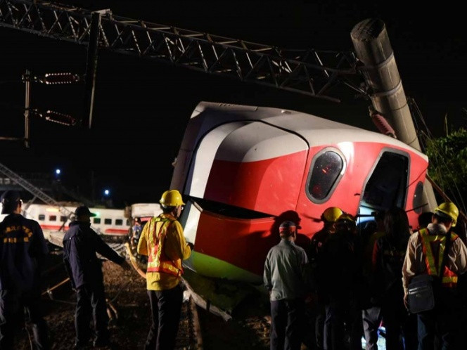 22 muertos por accidente de tren en Taiwán