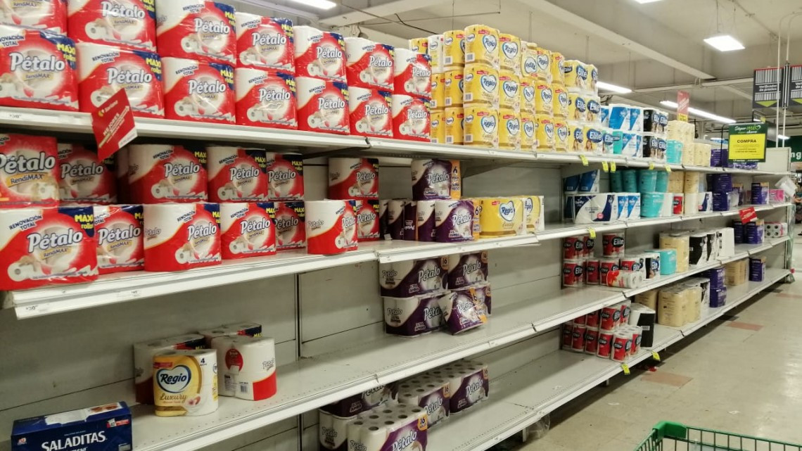 En aumento desabasto en tiendas por compras de pánico