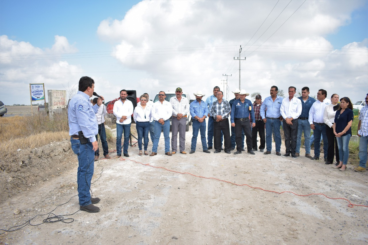 Arranca rehabilitación de accesos a comunidades rurales