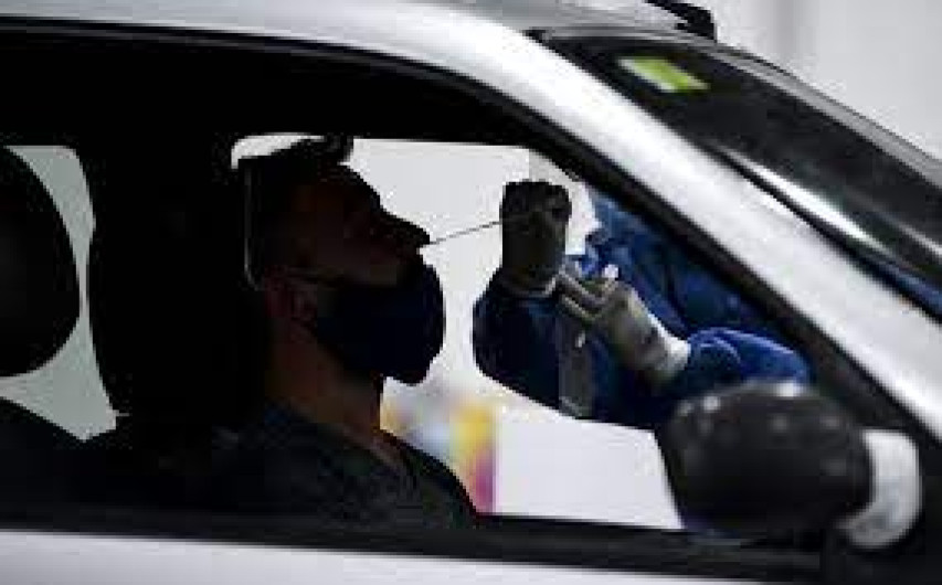 Registran largas filas para pruebas de Covid-19 en hospitales de Buenos Aires