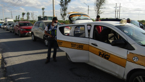 Realiza Tamaulipas desinfección de transporte público y particular para prevenir contagios de COVID-19