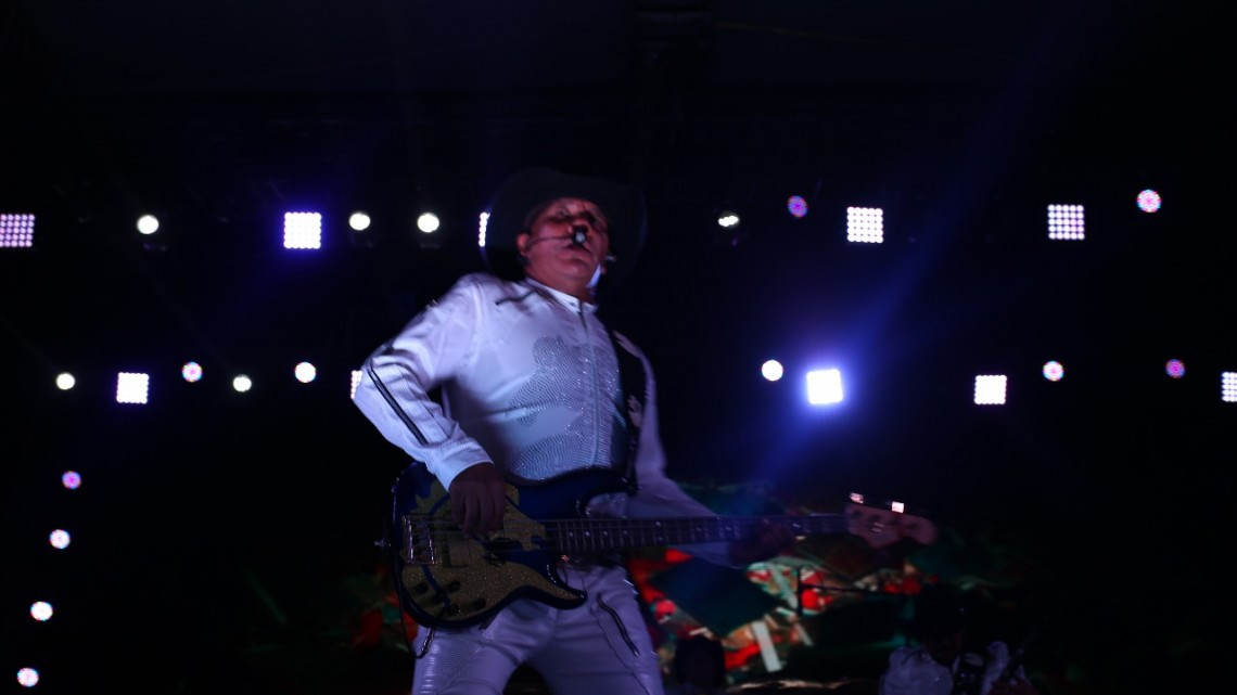 Llena Bronco el Parque Cultural 