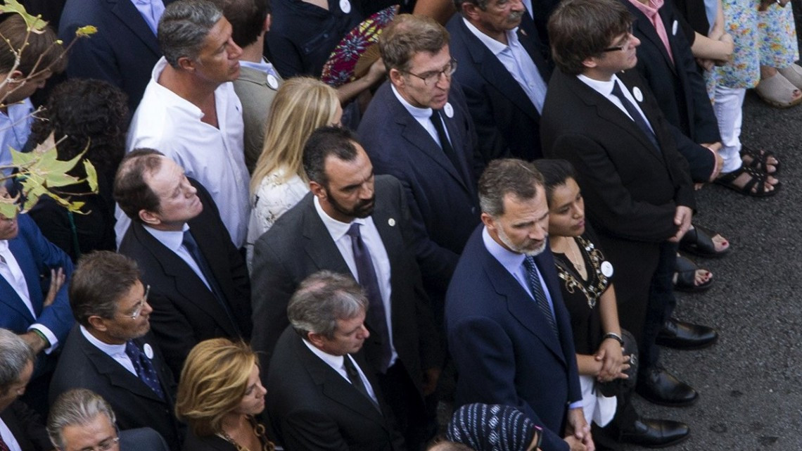 Barcelona levanta la voz contra el terrorismo