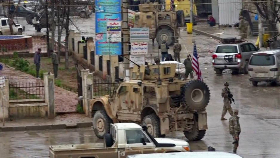 Coalición liderada por EU ataca mezquita del Estado Islámico en Siria 