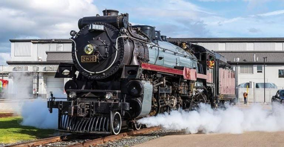 Por tomarse "selfie" con la locomotora "La emperatriz", mujer muere