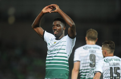 Sigue brillando Djaniny Tavares en la Liga MX