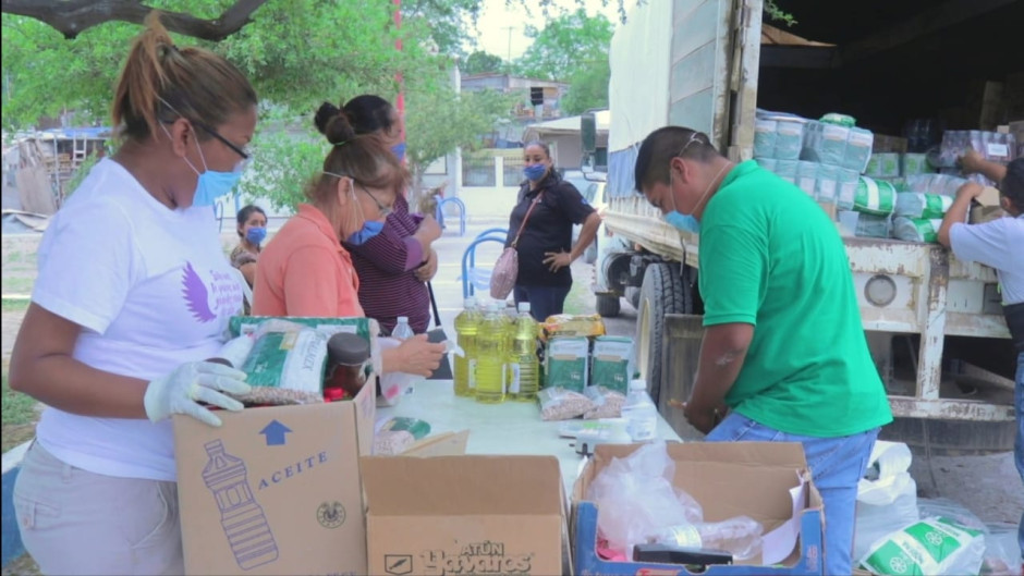 Recorre más colonias Programa de Canasta Básica del Municipio