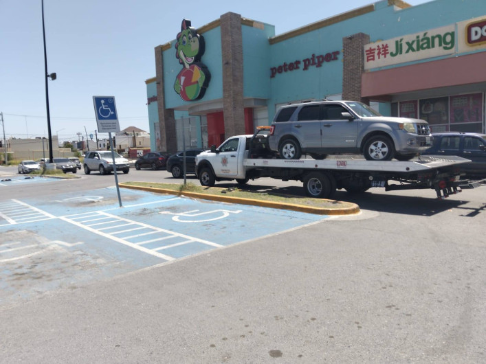 Intensifica Tránsito y Vialidad de Nuevo Laredo acciones para proteger espacios de personas con discapacidad