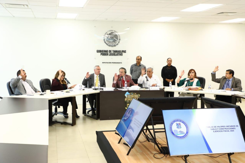 Avalan lista de Secretarios que acudirán a la Glosa del Tercer Informe