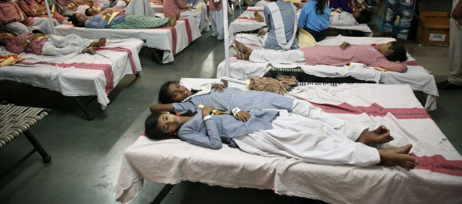 Fuga de gas tóxico en Nueva Delhi afecta a más de 300 niñas 