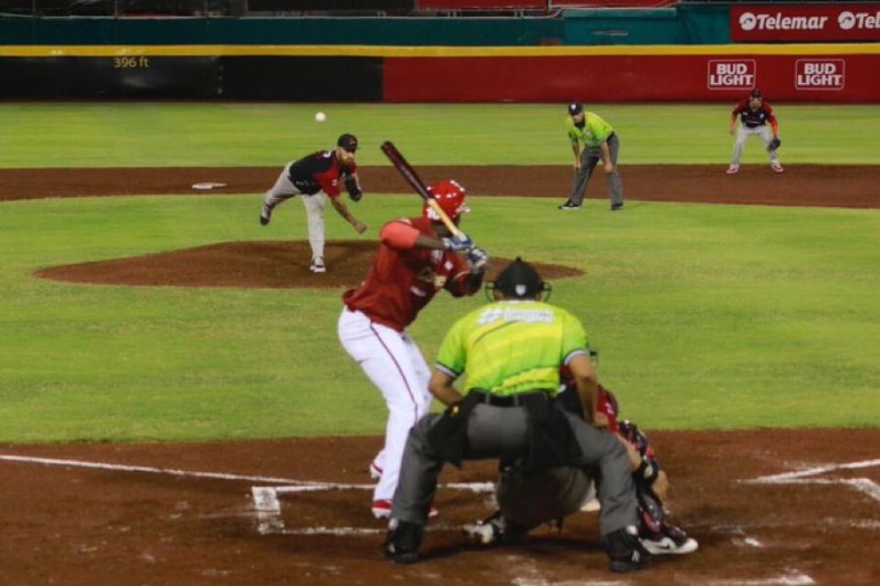 Piratas empareja la serie al ganar 6 -0 a los Bravos