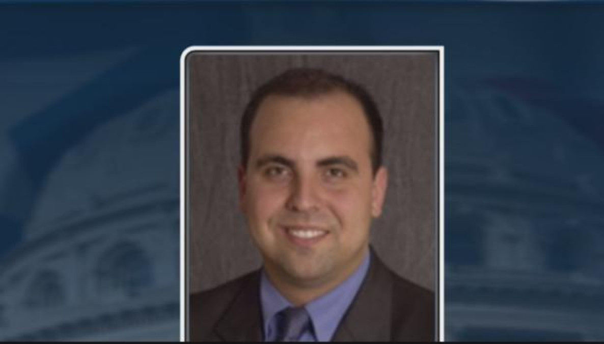 Bala perdida de fin de año, hiere a legislador texano