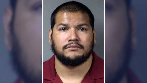 Hombre agrede a chico por gorra en apoyo a Trump