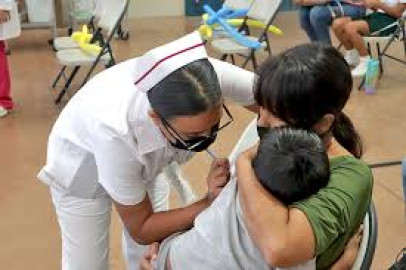 Un 40% de menores de 5 años tienen rezago en sus cartillas de vacunación 