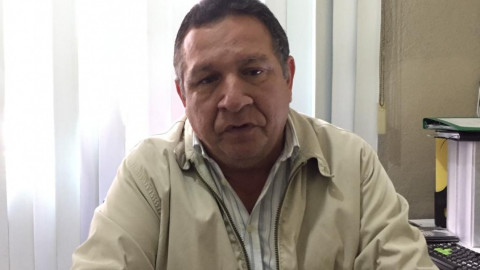 Cierran acceso a Playa Tesoro, por alto oleaje