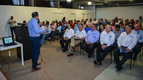 Imparten taller informativo para el programa Ambiental Frontera 2020