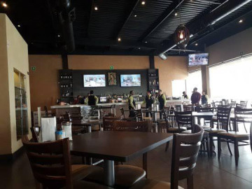 Restauranteros podrían rehabilitar áreas de fumadores