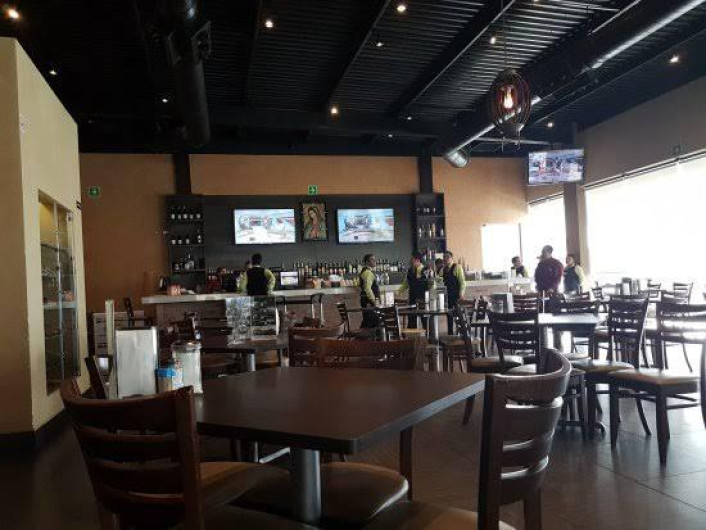 Restauranteros podrían rehabilitar áreas de fumadores