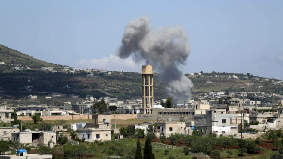 Nueve civiles muertos en bombardeos del régimen sirio