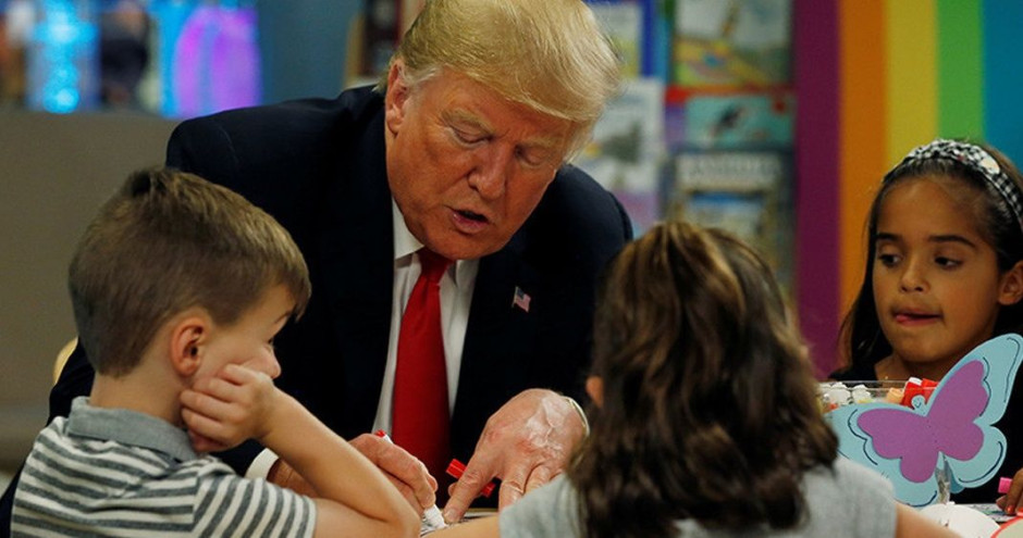 Trump comete un error infantil